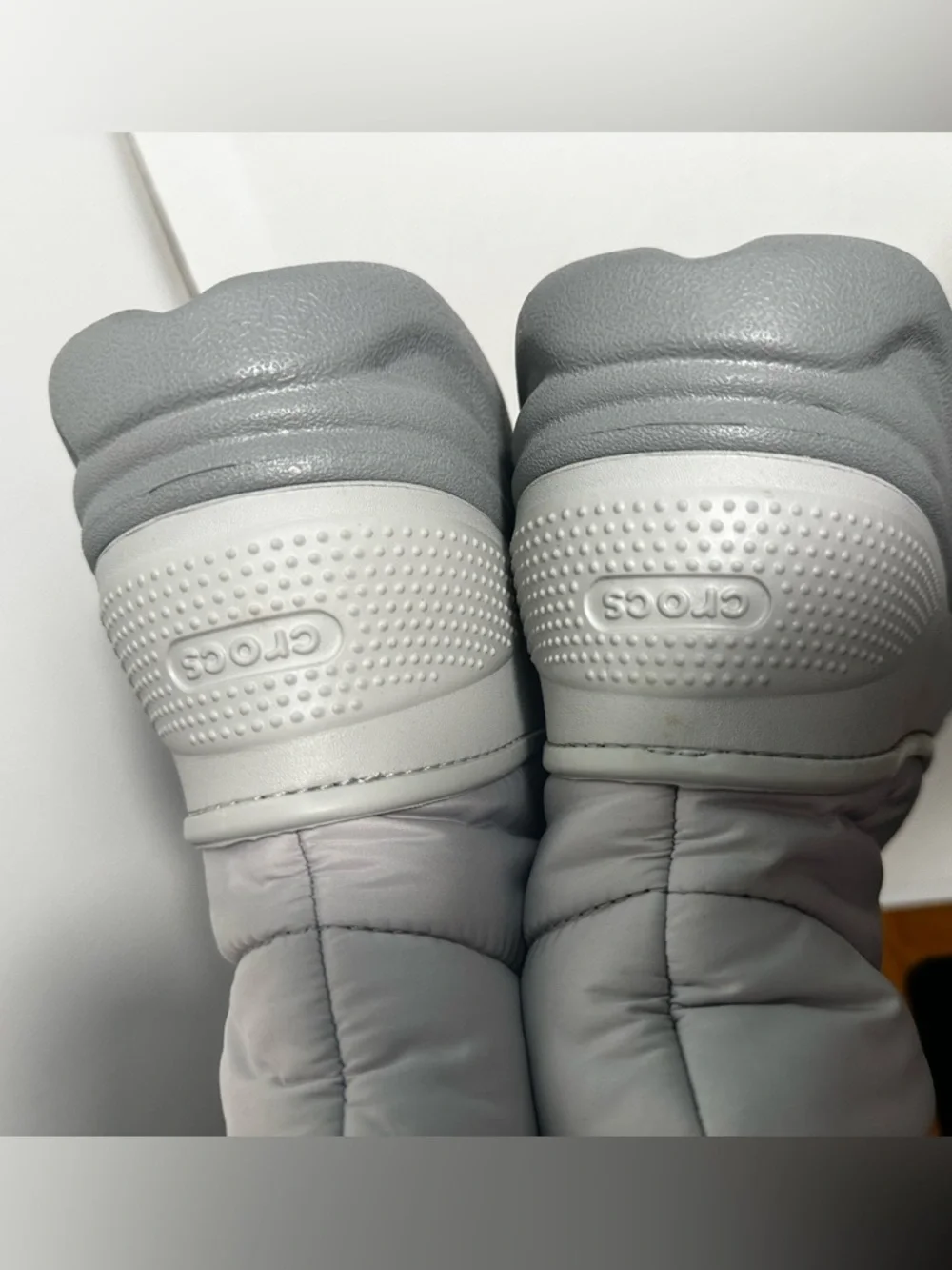 Crocs Duet Max II Boots Men's Size 10 - Women’s Size 12 (208773-1FT)